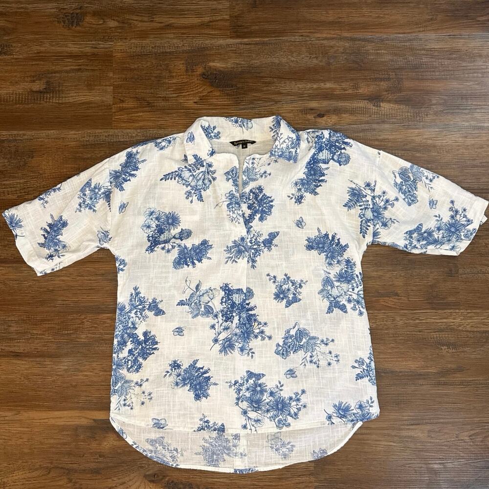 Spiaggia Dolce Medium 100% Cotton blue floral pullover boho vacation resort
